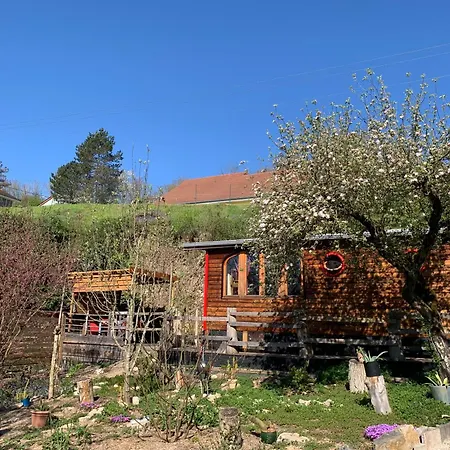 Les Roulottes De Moulin Rouge Villa Audelange Buitenkant foto